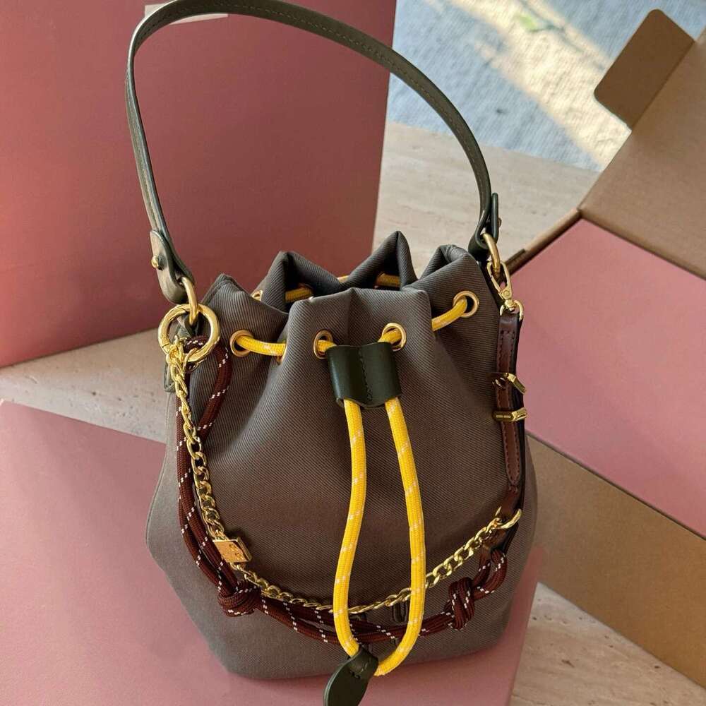 new summer lazy style high-end niche design bucket canvas bag, hand-held single shoulder diagonal cross bag