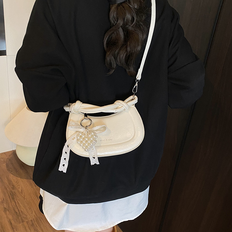 designer Korean Niche Saddle Bag Women's Bag 2025 New Fashion Handbag Underarm Bag Versatile Simple Shoulder Crossbod