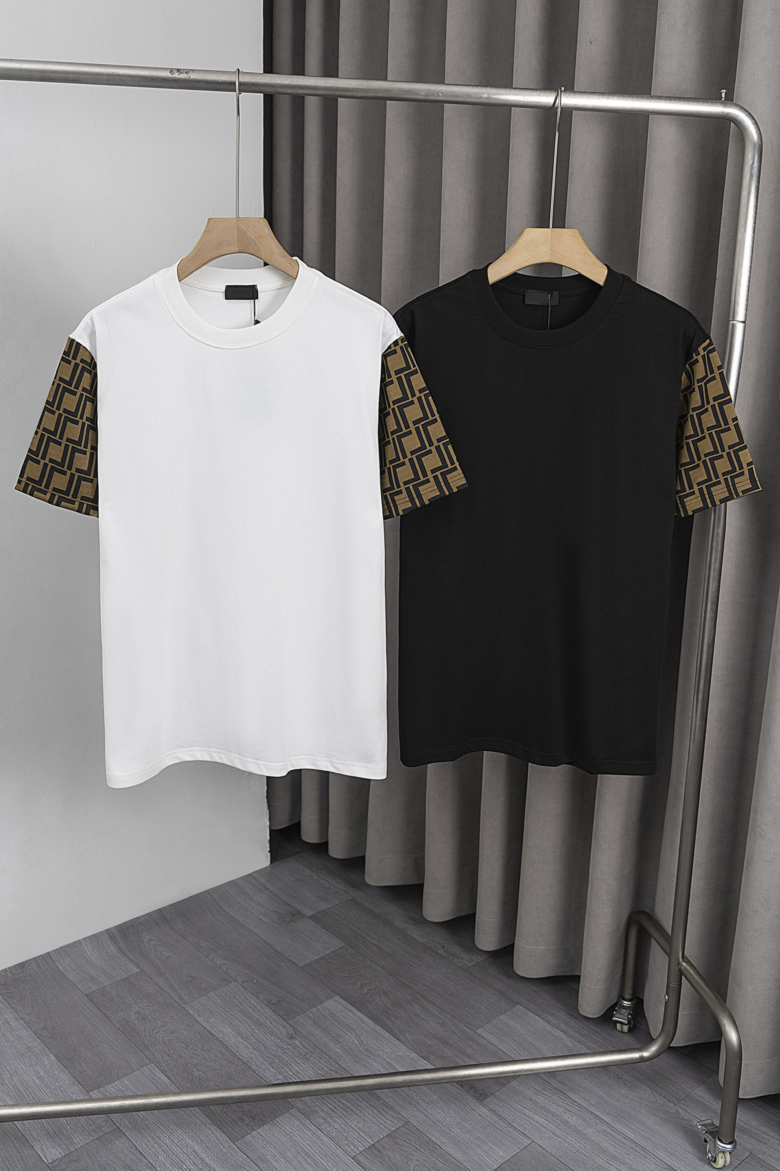 Fashion T-shirt designer men's T-shirt summer brand splicing sticker fabric letter printing 100% pure cotton high-end luxury casual couple T-shirt loose men M-3XL