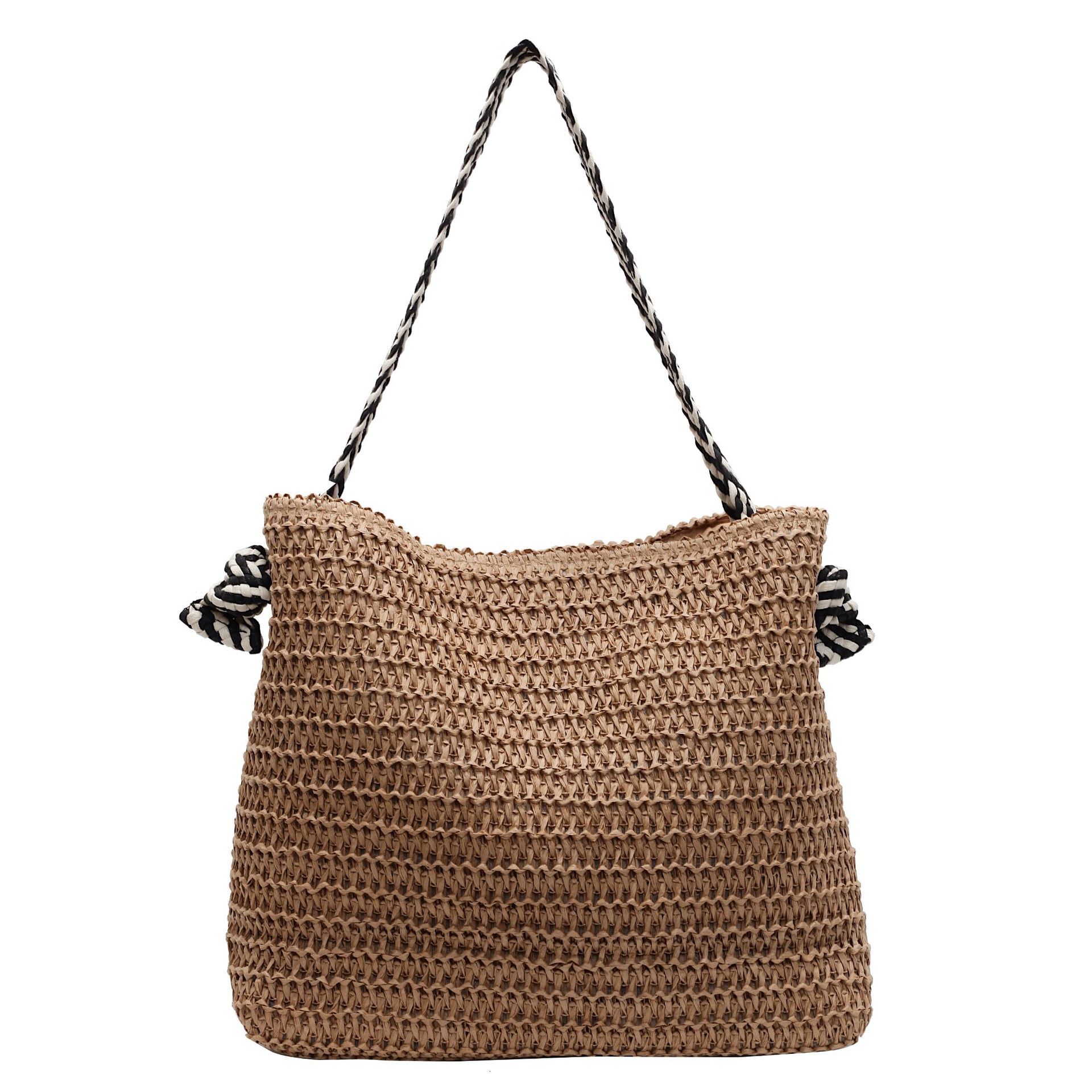 designer Summer Large Capacity Straw Woven Bag for Women 2025 New Beach Vacation Shoulder Bag Commuter Tote Bucke