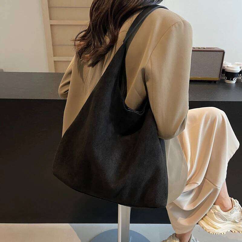 Autumn and Winter Vintage Women's Large Capacity Suede Shoulder Solid Color Simple Versatile Bucket Bag