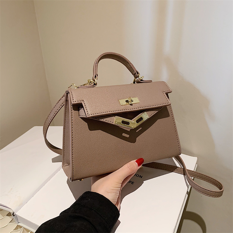 Designer bag free shipping 2025 new fashion luxury high-end texture solid color printed fashion crossbody bag for women