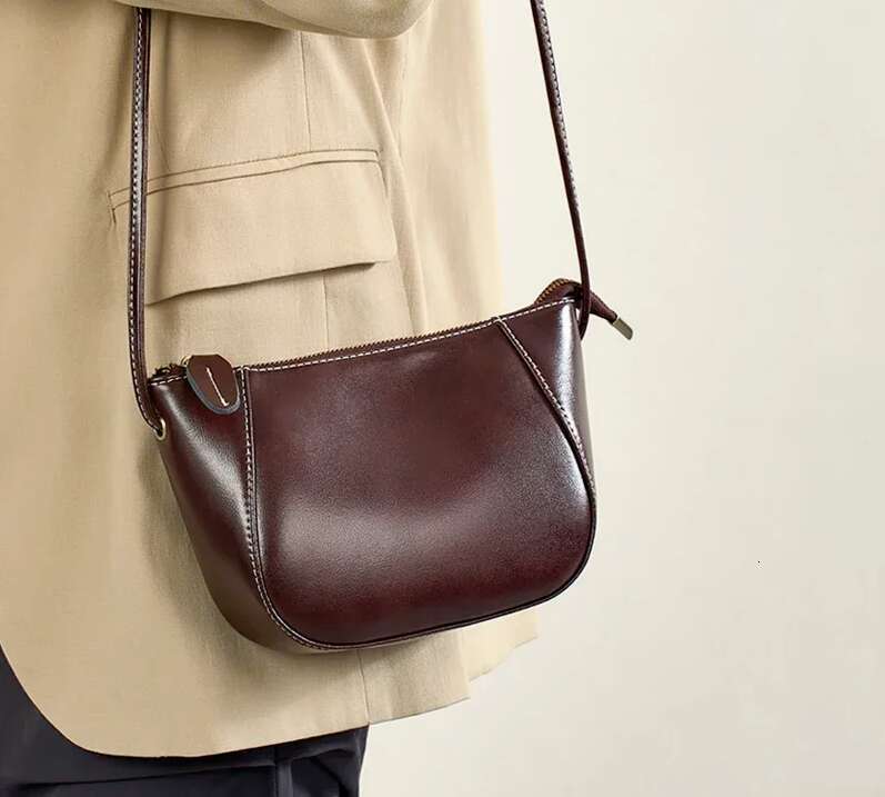 Designer Bags 2025 Natural Genuine Leather Shoulder Bags Ladies Fashion Versatile Designer Crossbody Bag Female Shell Cowhide Handbags Luxury Bag