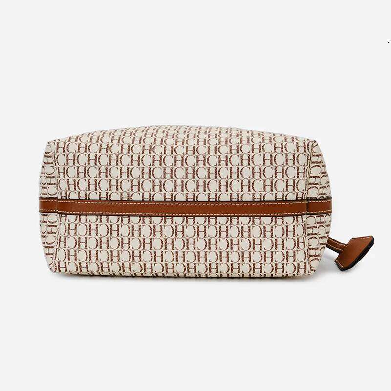 CH Women's Shoulder Bag Simple Large Capacity Casual Resistant Brand Elegant Light Practical With Bags Pure Color
