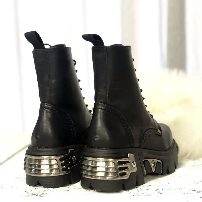 Ddmyoutdoor Punk Style Women Ankle Black CM Platform Boot High Tops Boots Metal Decor Autumn Winter Botas Mujer Outdoor Shoes