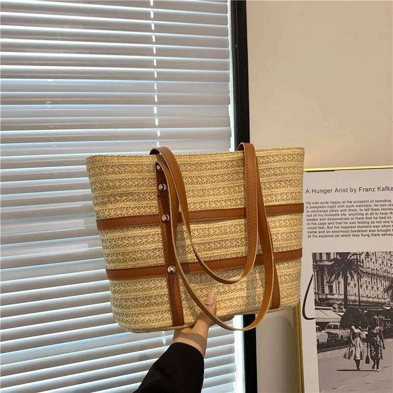 Woven Large-Capacity Women's Vegetable Basket Handbag 2025New Fashion Texture Seaside Beach Designer Shoulder Bag