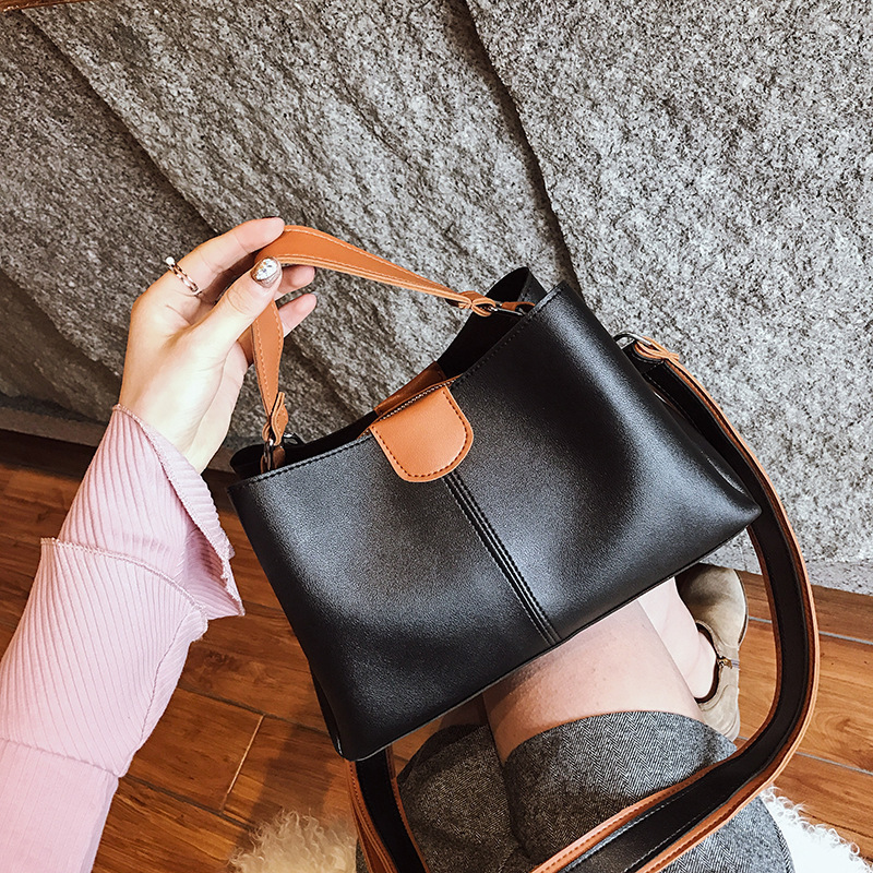 High New Style High-End Boutique Bucket Bag for Women New Handbag Color-Block Style Simple Versatile Crossbody Bag for Women New Free Delivery Designe