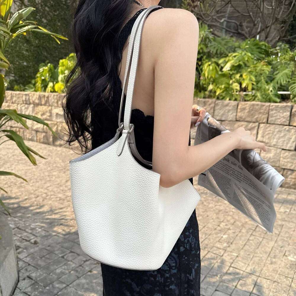 Fashion Forward Unisex Cowhide Leather Backpack - Versatile Casual