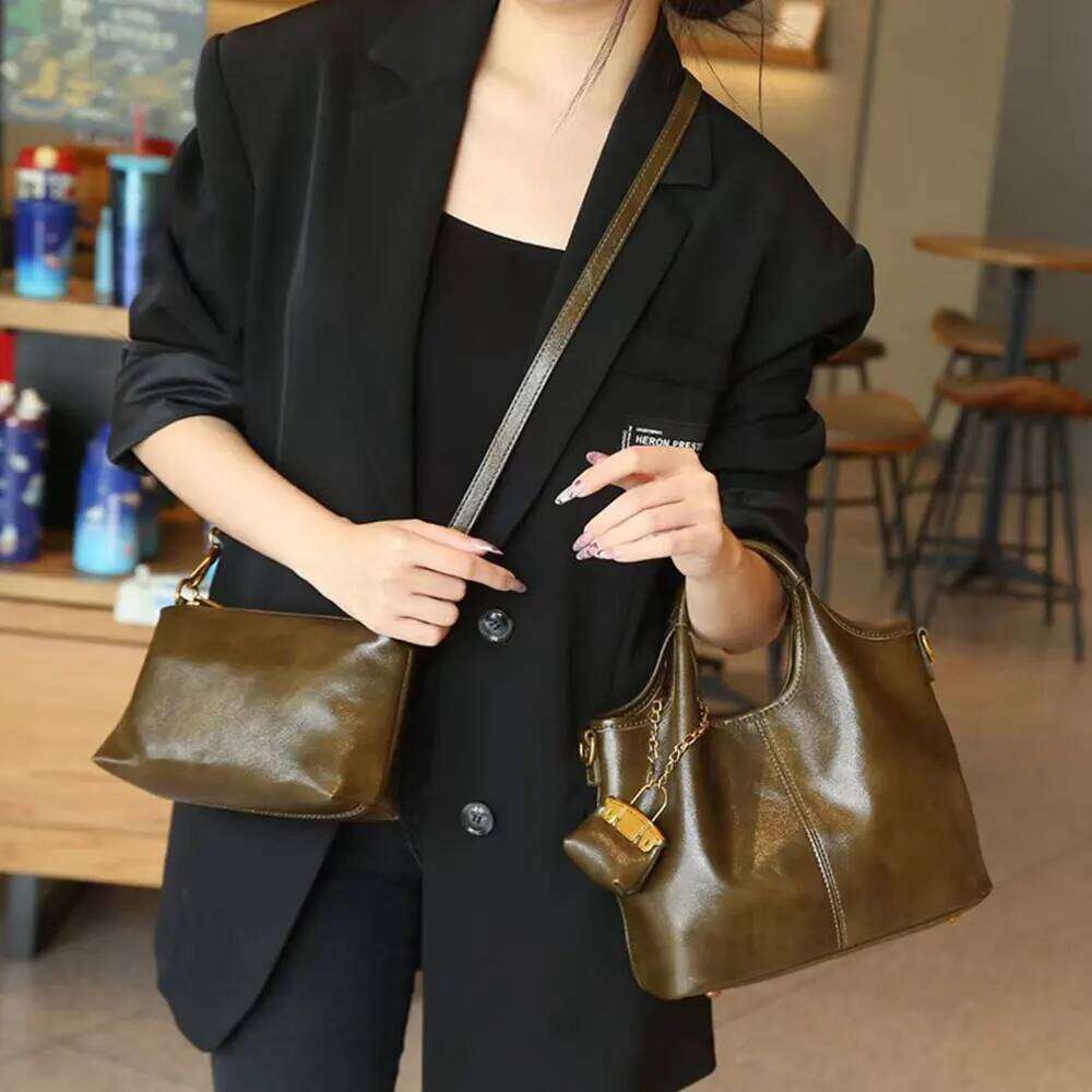 Retro Style Women's New Cowhide Handbags Fashionable Women Shoulder Bag High Quality Bucket Crossbody Bags 1299