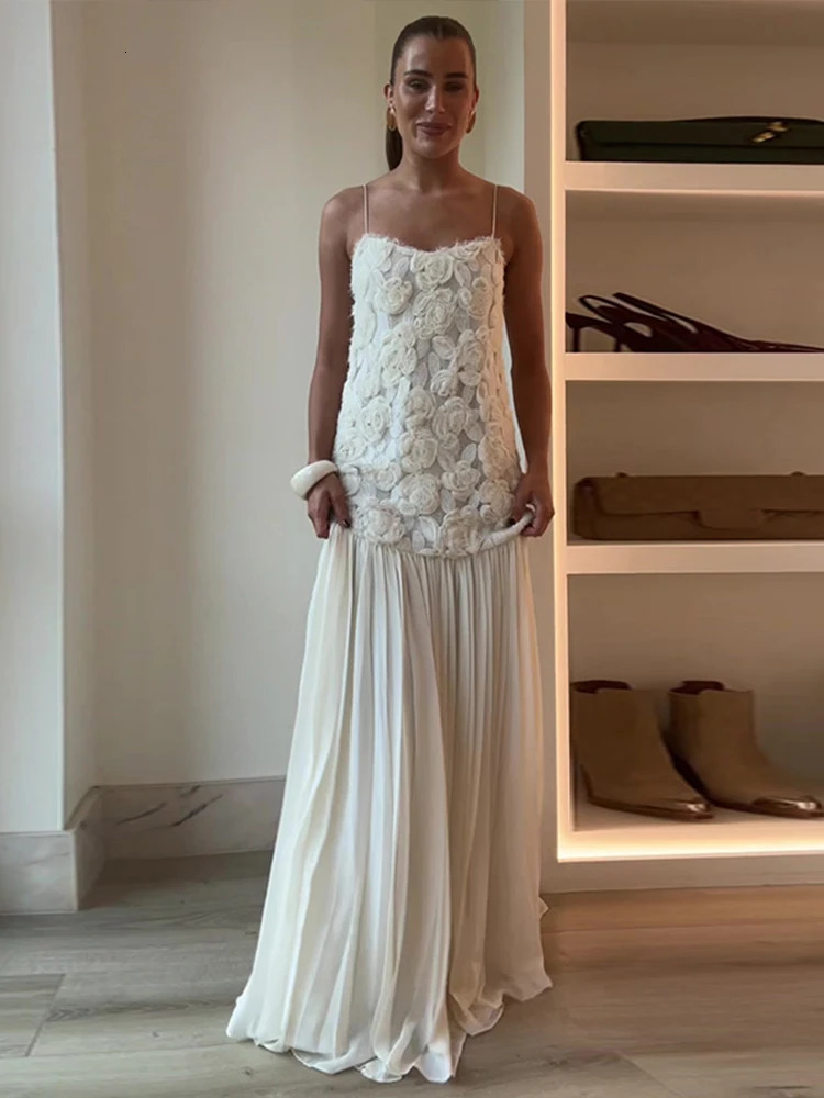 Elegant 3D Flower Long Dres Fashion Patchwork Pleated Female Sling Party Dresses 2025 Backless Maxi Lady Evening Robe 250526