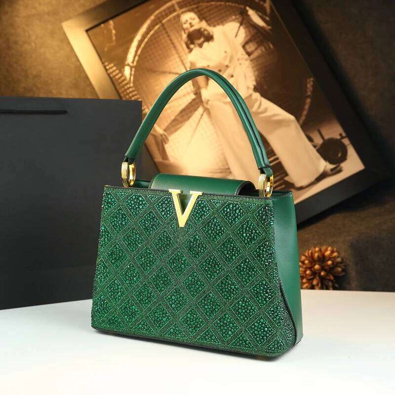 Genuine Leather Dias Women Handbag Fashion Small Shoulder Messenger Bag 2025 New Elegant Dia-shaped Crossbody Shell Bags