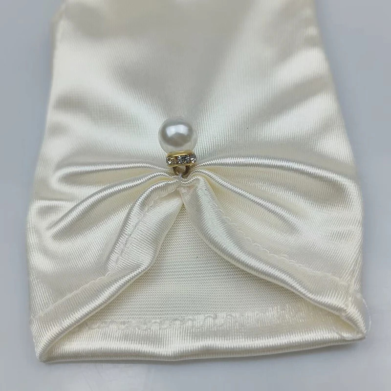 Elegant Pearl Driving White Mittens Bridal Wedding Banquet Accessories Short Satin Elastic Etiquette Dress Gloves 250603