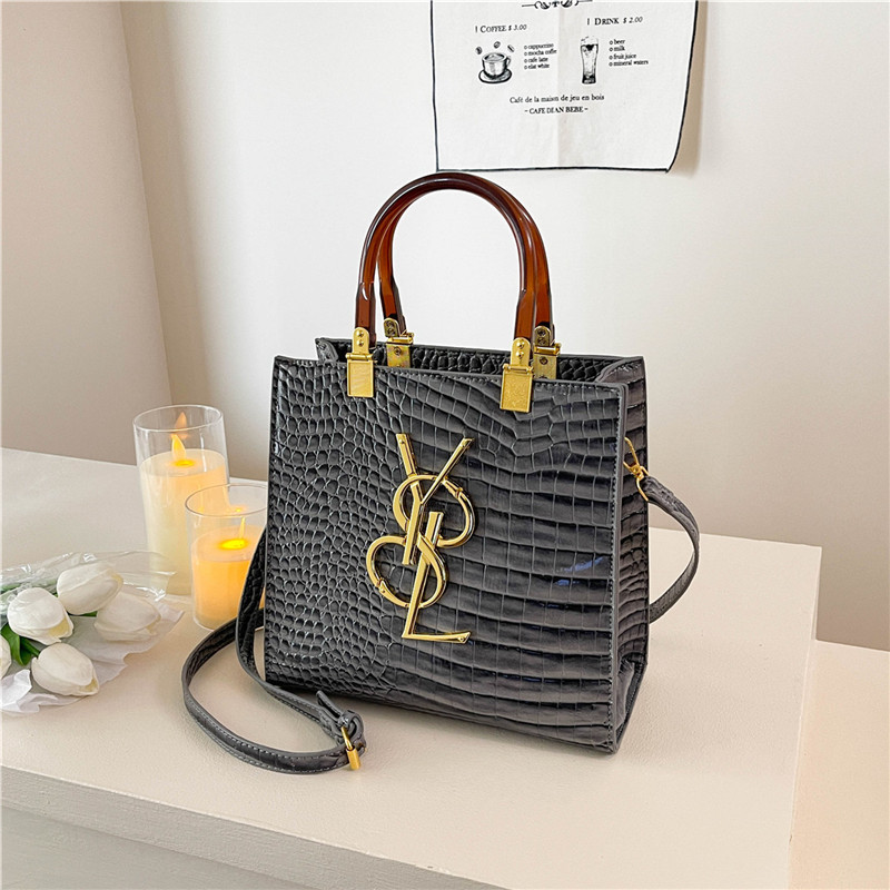 Female hard handbag year new patent leather bright face light bag cross body one shoulder all match