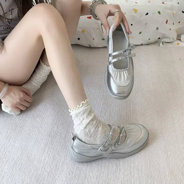 ddmyoutdoor Sier Mary Jane For Women Sneakers New Fashion Bowknot Belt Buckle Casual Shoes Soft Leather Platform Walking Flats Outdoor Outdoor Shoes