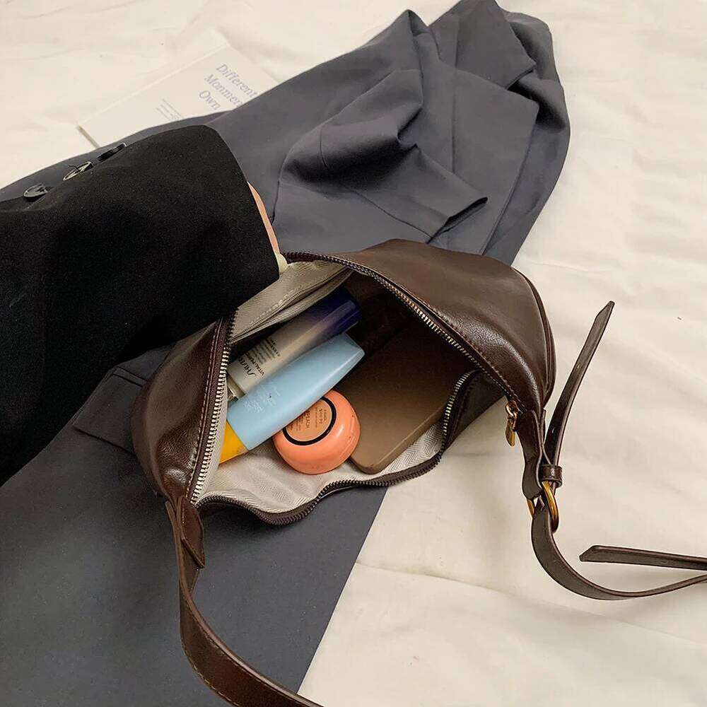 Retro Hobo PU Leather Crossbody with Adjustable Strap Crescent Large Tote Bag for Women Work Shopping Travel