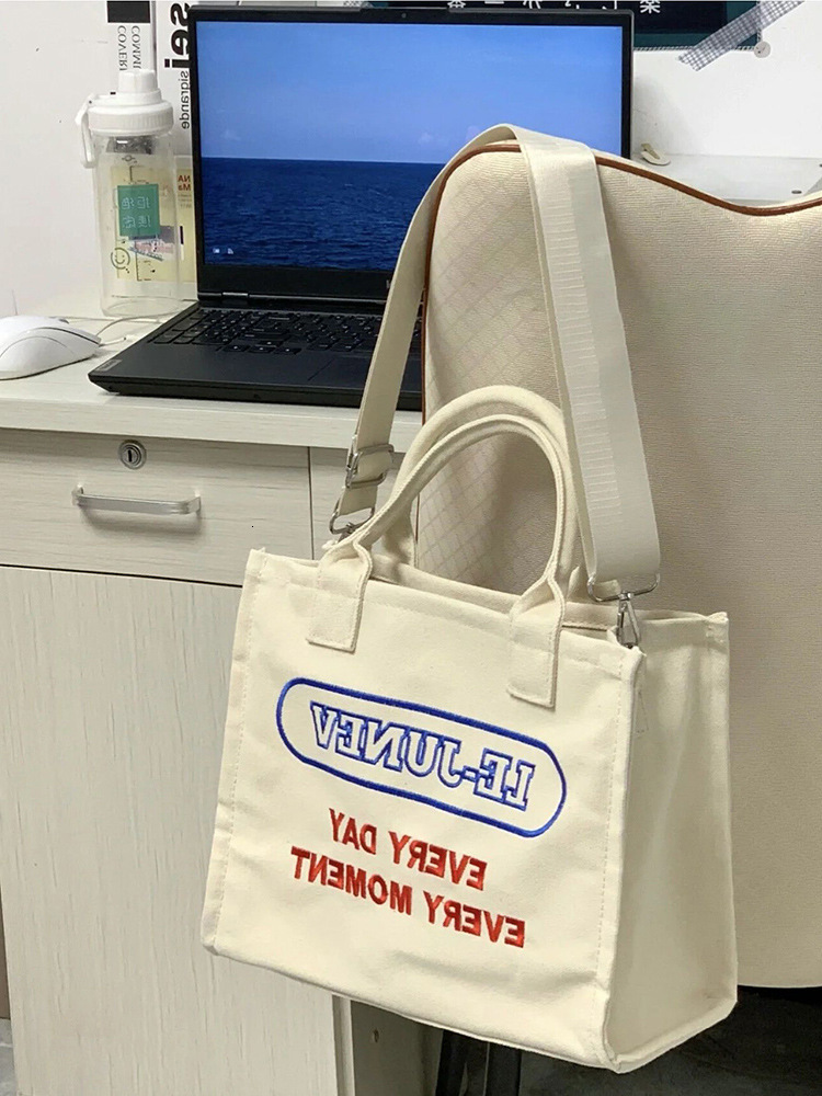 designer Student Class Bag for Women, Large Capacity Canvas Bag, College Style Versatile Letter Embroidery Shoulder Crossbody Tote Bag Trendy