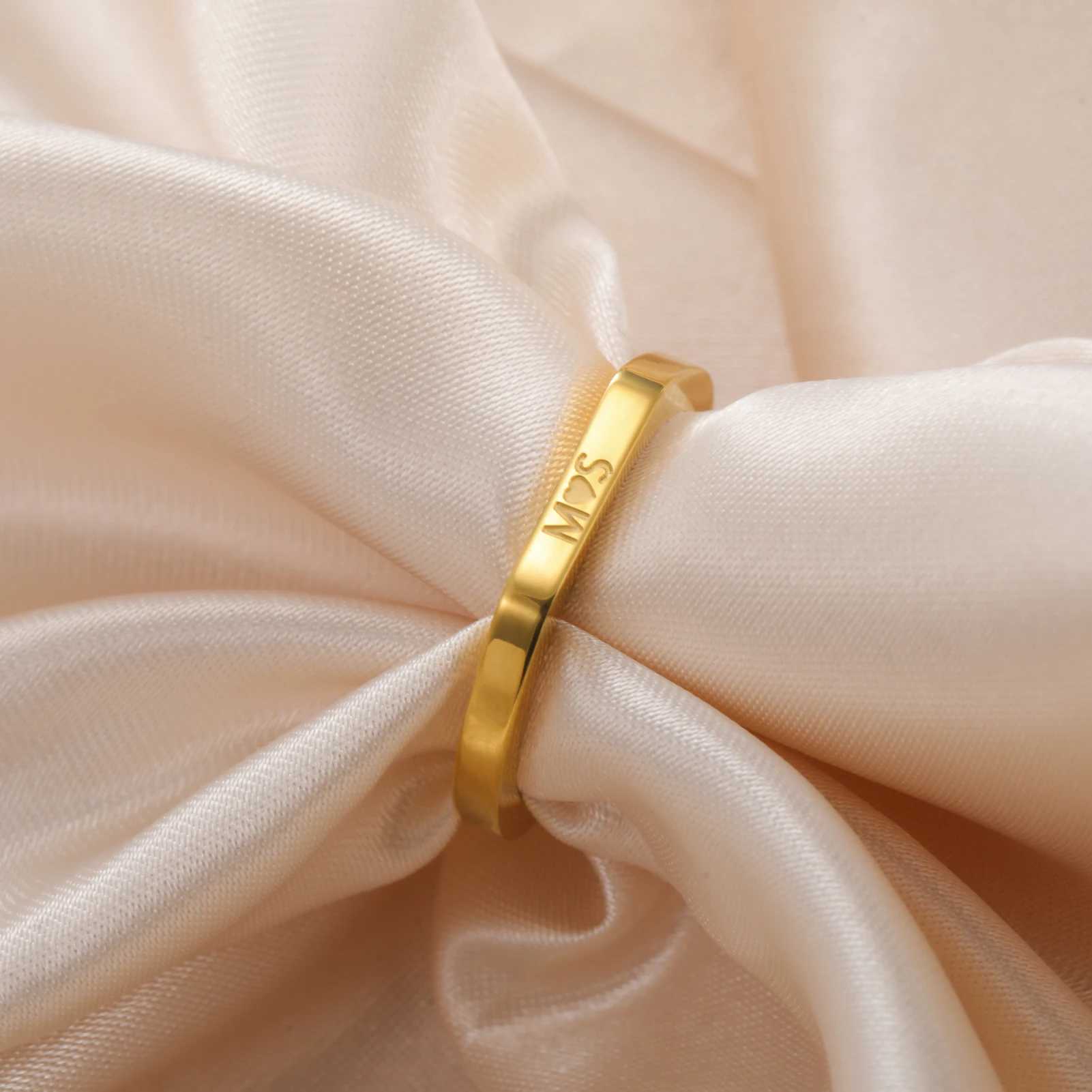 COOLTIME Custom Engraved Name Men Ring Stainless Steel Personalized Signet Monogram Women Rings Jewelry Birthday Gift W250606