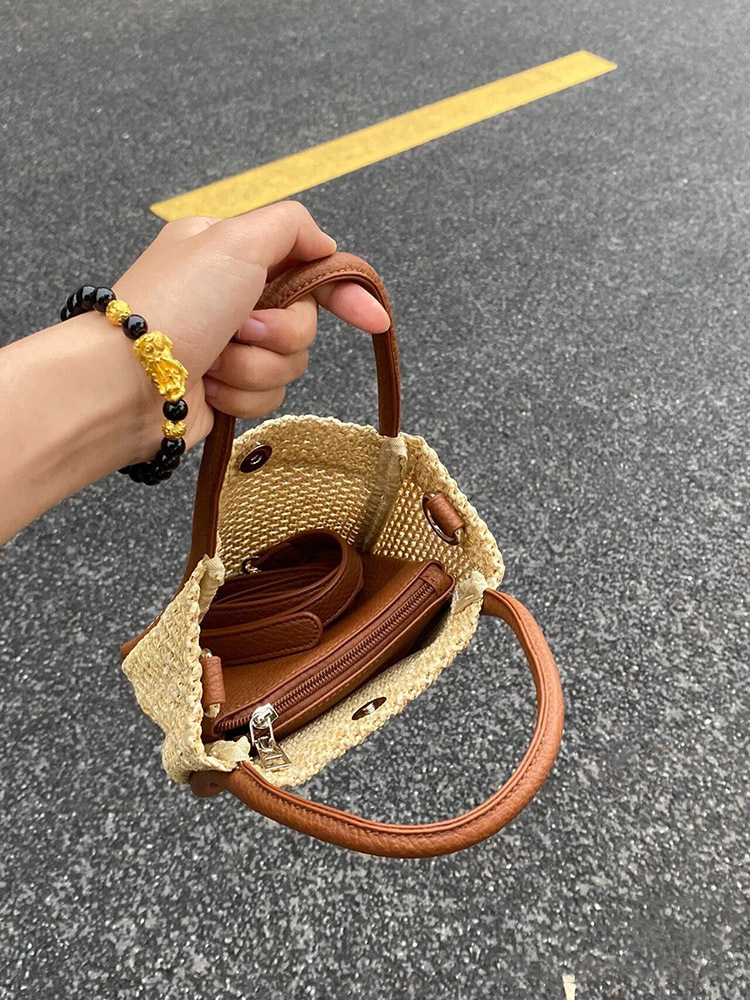 designer French Style Straw Bag 2025 Summer New Ins Literary Fresh Handbag Casual Versatile Shoulder Crossbody Bag