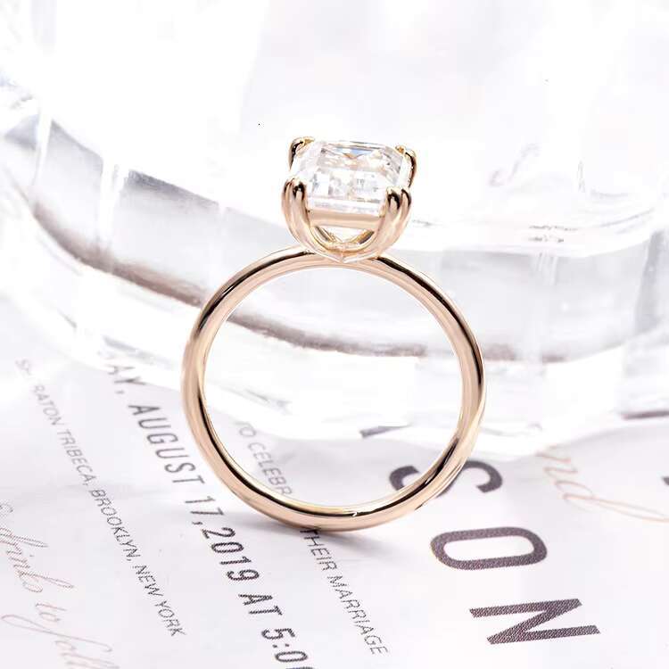 Custom Made Jewelry 9K 10K 14K 18K Gold GRA Certified 2ct 6*8mm Emerald Cut Loose Moissanite Diamond VVS Engagement Wedding Ring
