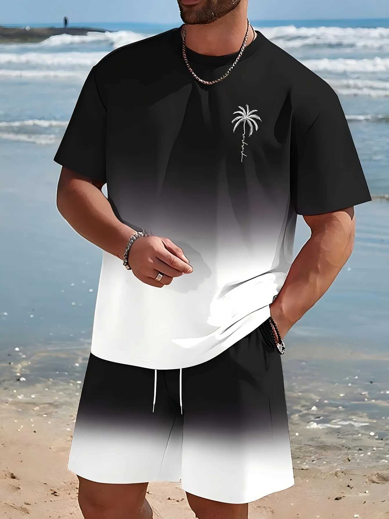 Mens Two Piece Casual Crew Neck T-shirt and Shorts with All Over Print Regular Fit Spring/Autumn Sweatshirt W250609