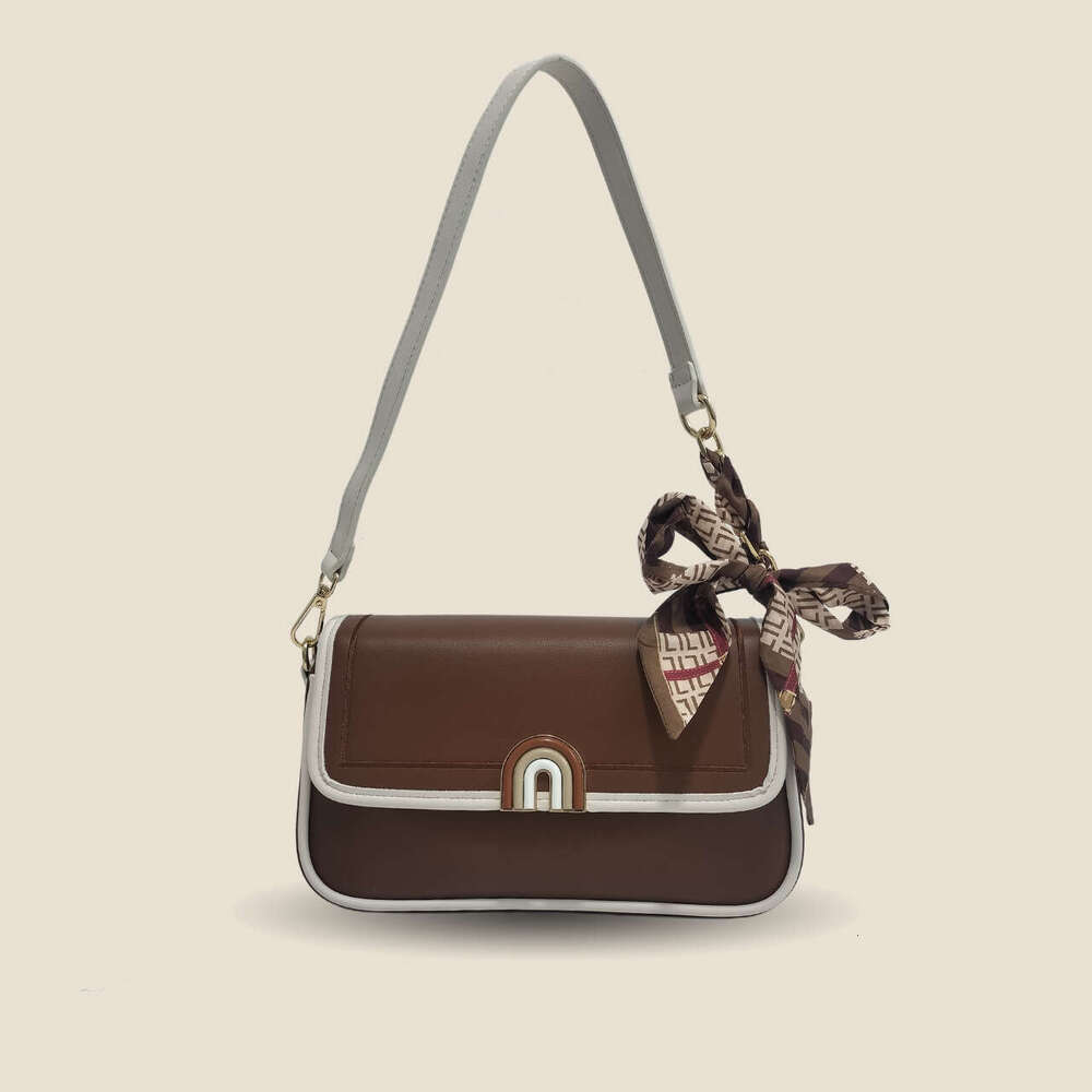 Small Square for Women New Niche Design Arch-Shaped Lock Scarf Saddle Bag Single Shoulder Underarm