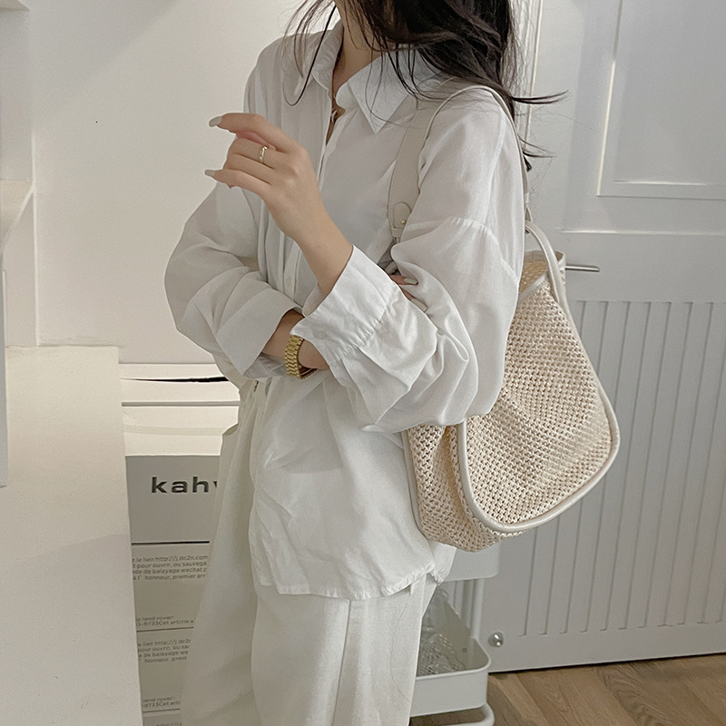 designer Korean Style INS Vacation Style Straw Bag 2025 Summer Single Shoulder Large Capacity Woven Underarm Bag Bucket Bag Beach Bag