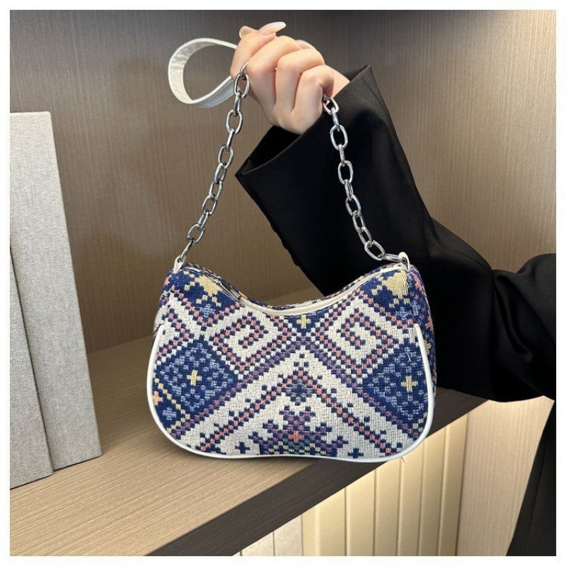 High quality brand high-quality new design free designer bag fashionable design bag embroidered ethnic style chain handbag brand new free designer bag