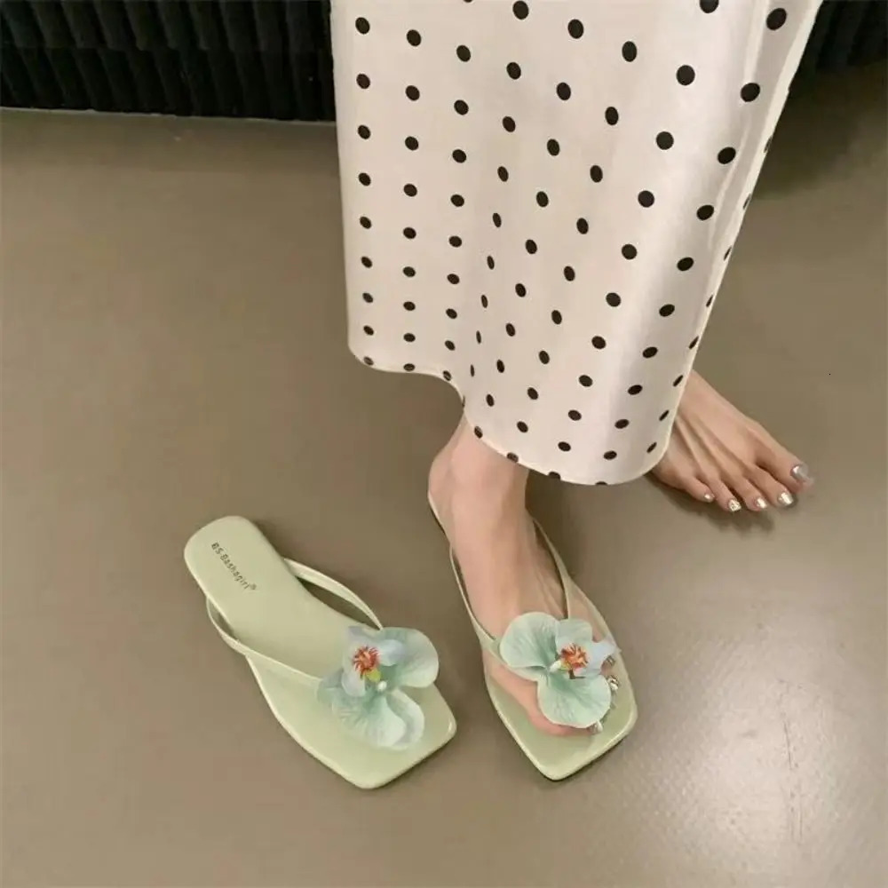 Fashion Sweet Butterfly Orchid Slipper Summer Elegant Flower Flip Flops Out Wear Vacation Womens Sandals Beach 250605