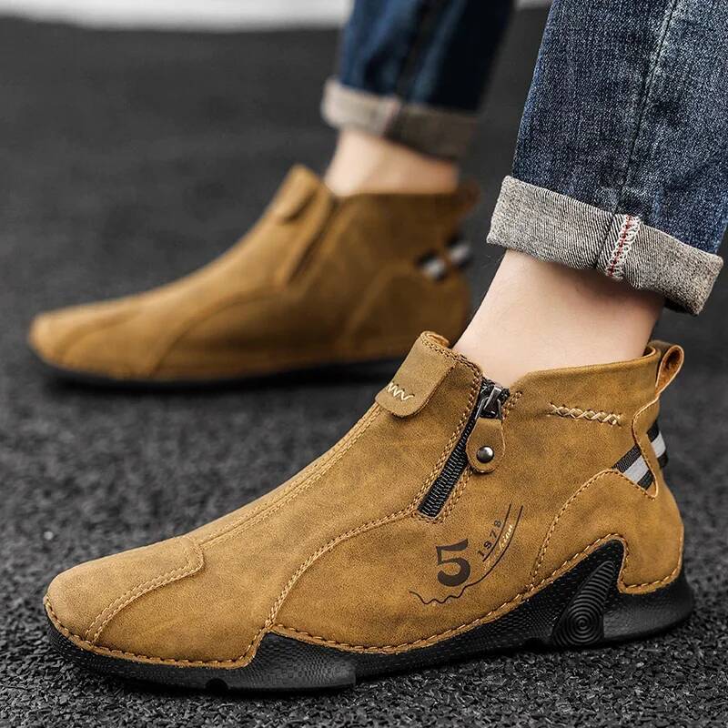 Ddmyoutdoor Casual Outdoor Anti Slip Ankle High Quality Sneakers Man Flat Bottomed Short Boots Shoes For Men Outdoor Shoes