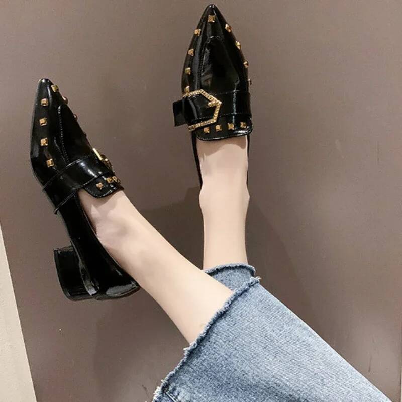 ddmyoutdoor Spring Rivet Women S Pointed Toe Thick Heels Fashion British Style Loafer Female Slip On Shoes Zapatillas Mujer Outdoor Outdoor Shoes