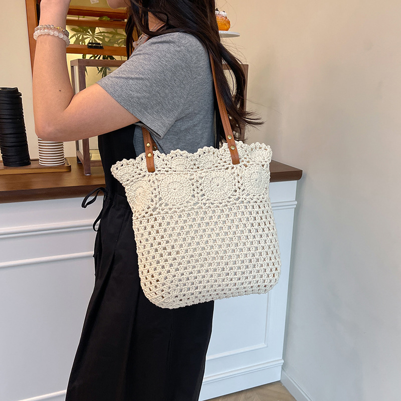 designer Korean Hollow Cotton Rope Woven Underarm Tote Bag for Women 2025 New Handheld Bucket Bag Beach Vacation Beach Bag