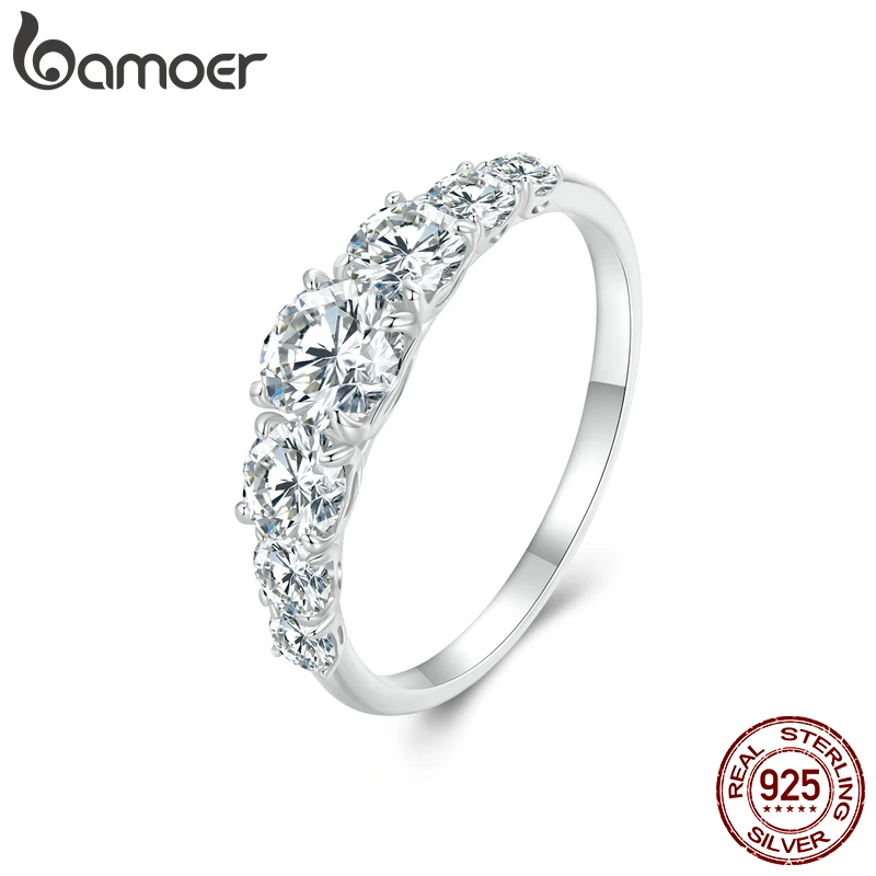 Bamoer D Color VVS1 EX Moissanite Ring Delicate Lab Diamond Ring 925 Sterling Silver for Women Engagement Wedding Jewelry Special Occasions