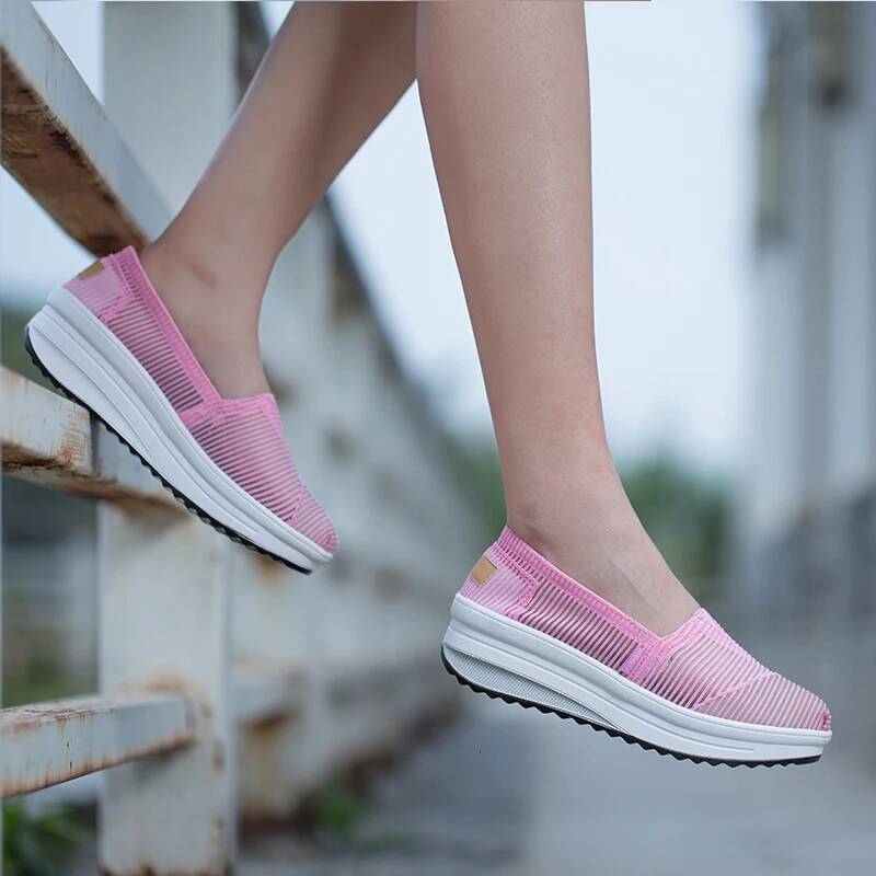 ddmyoutdoor Women Leisure Sports Comfortable Platform Breathable Mesh Lightweight Summer Walking Anti Slip Thick Soled Casual Shoes Outdoor Outdoor Sh