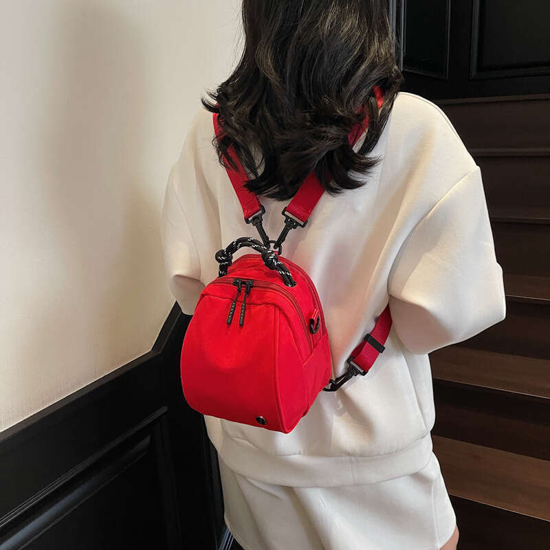 Lightweight Waterproof Simple Handbag 2025 New Women's Design Versatile Double Shoulder Shell Bag Mommy Backpack