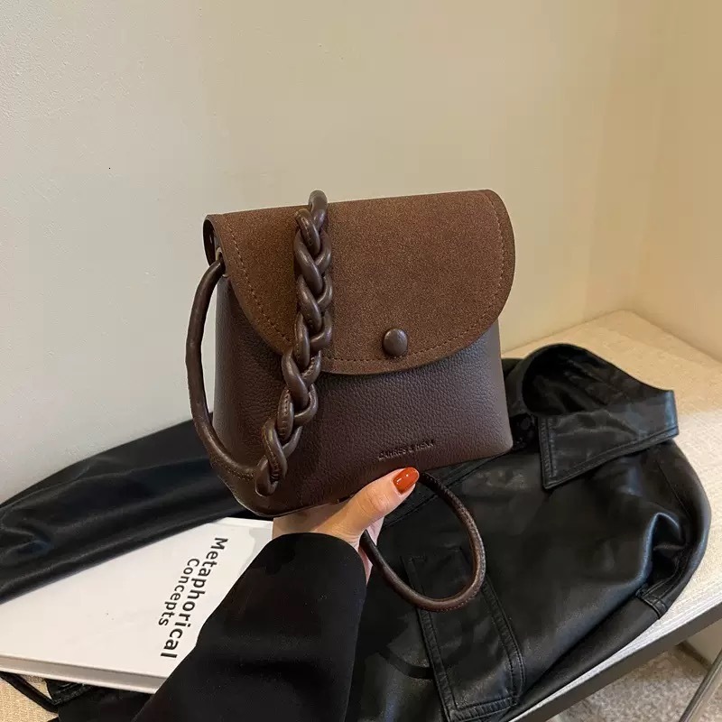 Top quality Brand High Quality New Style Niche Retro Bag High-end Single Shoulder Fashion Crossbody Bag Phone Versatile Bucket Bag New Free Delivery D