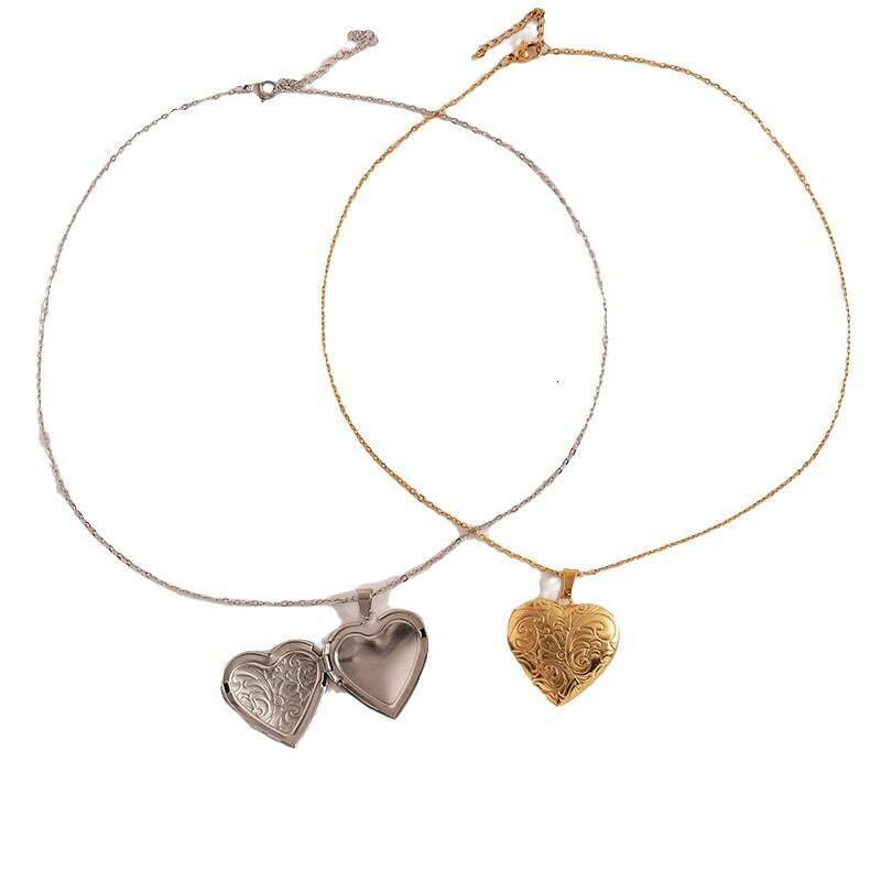 designer jewelry Stainless Heart-Shaped for Women Versatile High-End Fashion Engraved Photo Frame Box Couple Necklace Titanium Steel