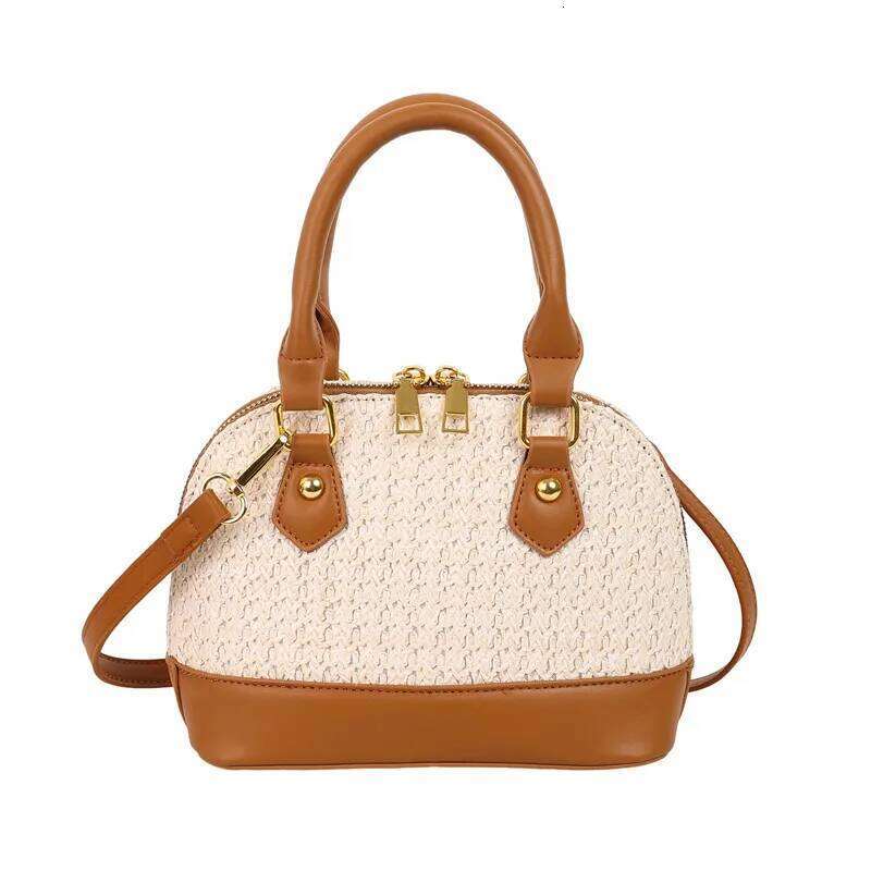 The 2025 New Shell Bag A Fashionable Single-Shoulder Crossbody Handbag That Can Be Carried By Hand. It Is Simple And Elegant
