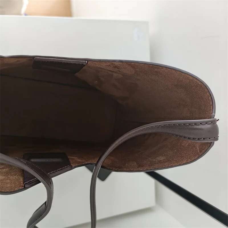 Meet You Solid Color Pu Leather Bucket For Women 2025 Large Capacity Shoulder Side Vintage Female Daily Commuter Bag