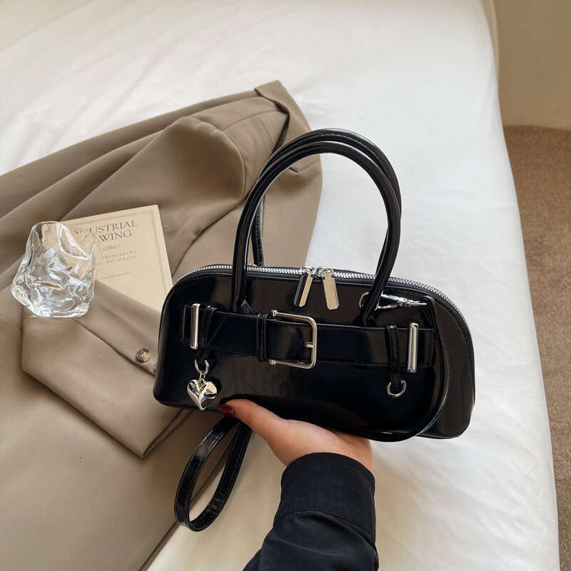 Handheld Commuter Tote for Women 2025 Spring New Fashion Simple Large Capacity Shoulder Bag Texture