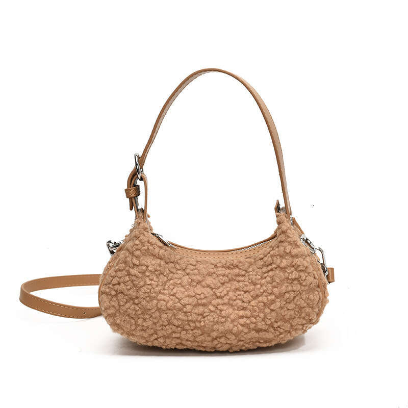 New Stylish Underarm Winter Lamb Wool Elegant Handbag Casual Versatile Shoulder Crossbody Bag for Women