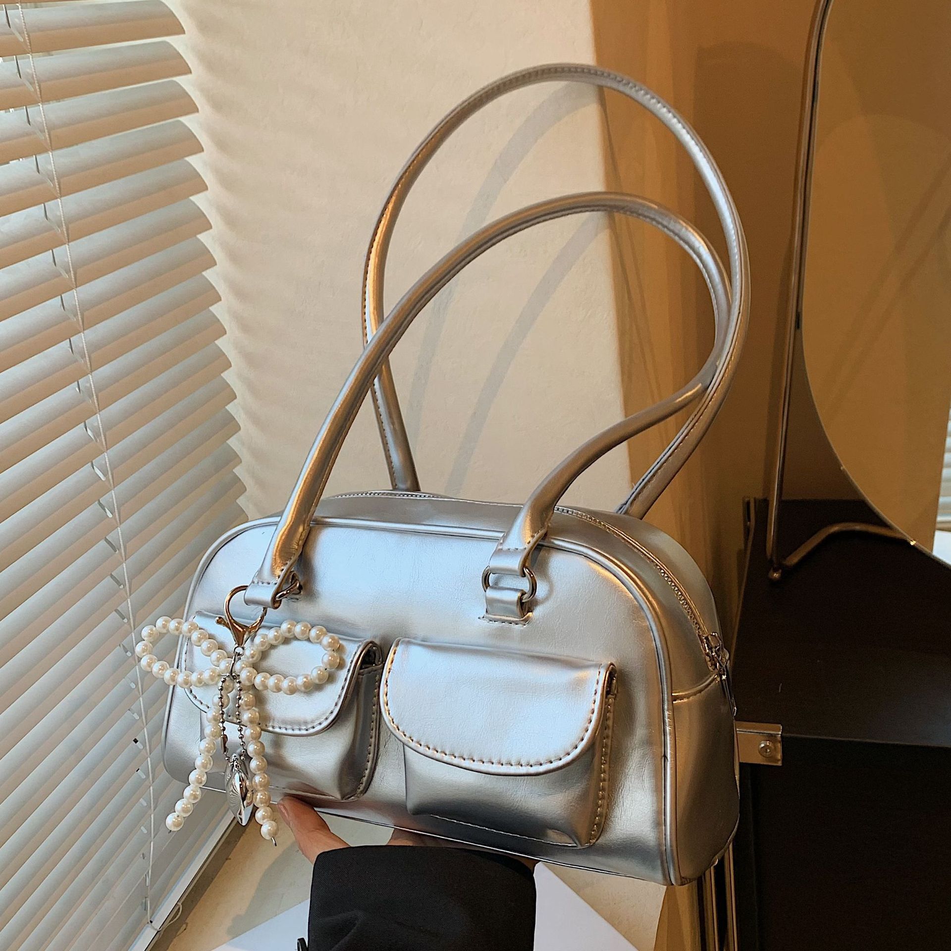 designer Korean Niche Patchwork Shoulder Bag for Women 2025 New Bowling Bag Fashion Retro Versatile Boston Underarm Bag