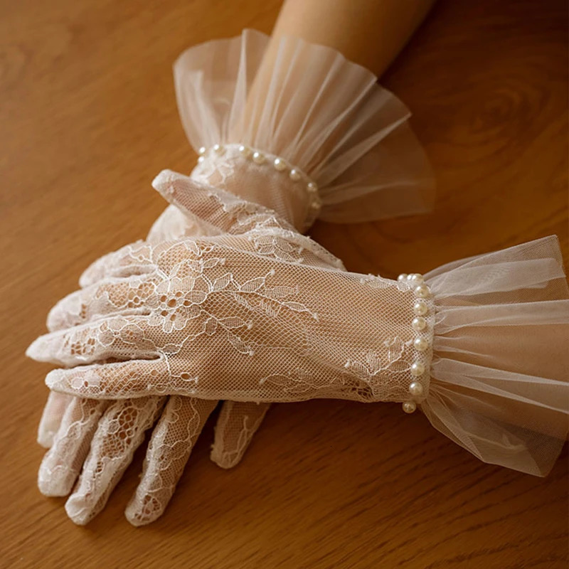 Korean Style Sexy Transparent White Lace Pearl Mesh Tulle Glove Women Bride Wedding Dress Delicate Short Glove Party Accessory 250603