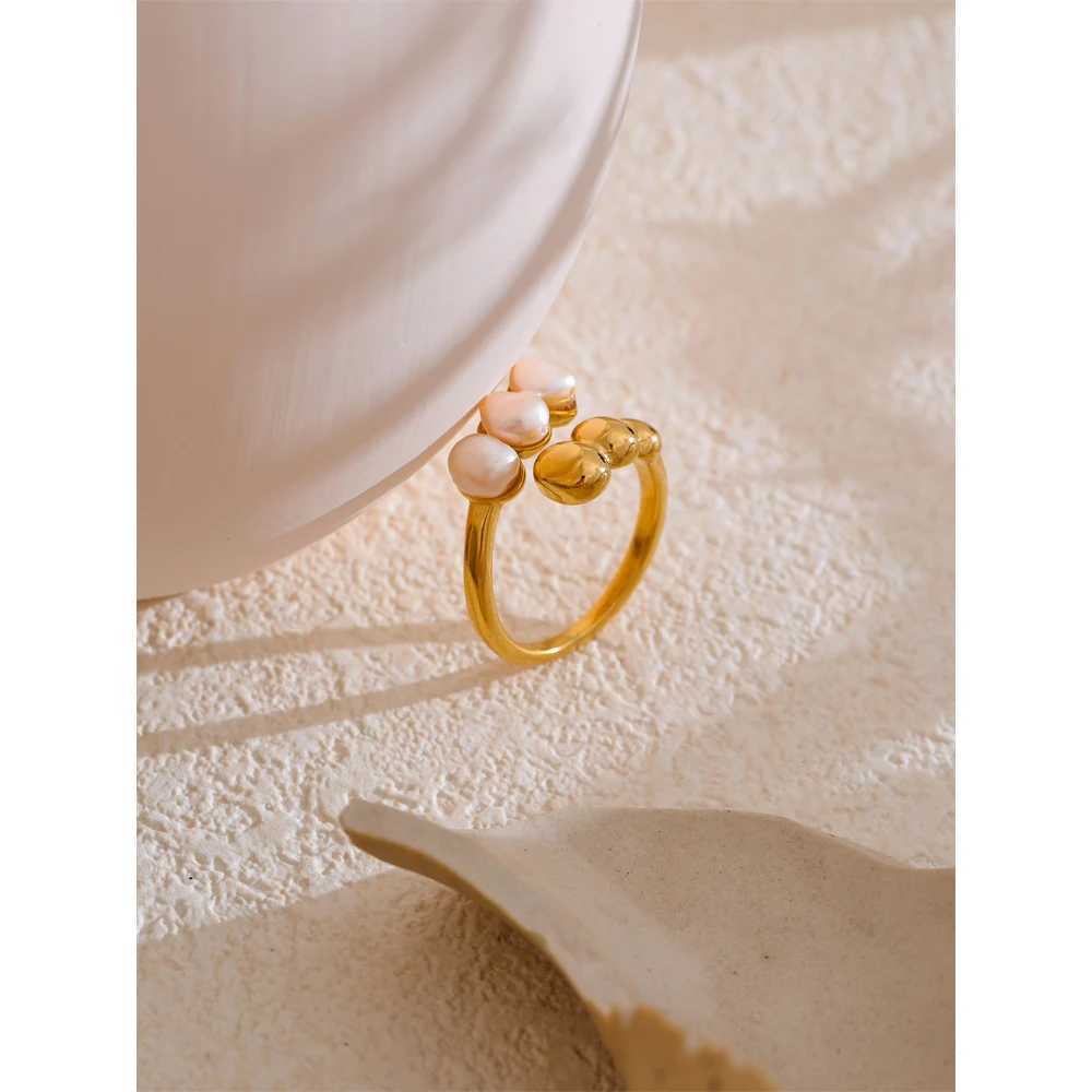 Yhpup Natural Freshwater Pearl High Quality Adjustable Embrace Ring for Women Stainless Steel Charm Fashion Jewelry Gift W250606