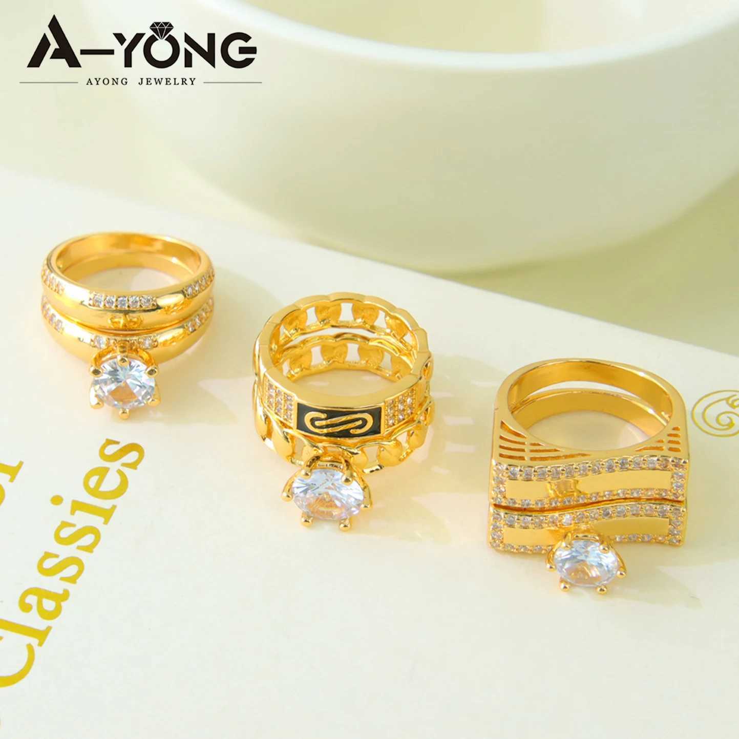 Luxury Dubai Gold Color Couples Rings 21k Gold Plated Elegant Italian Cocktail Ring Saudi Women Wedding Party Jewelry Gifts W250606