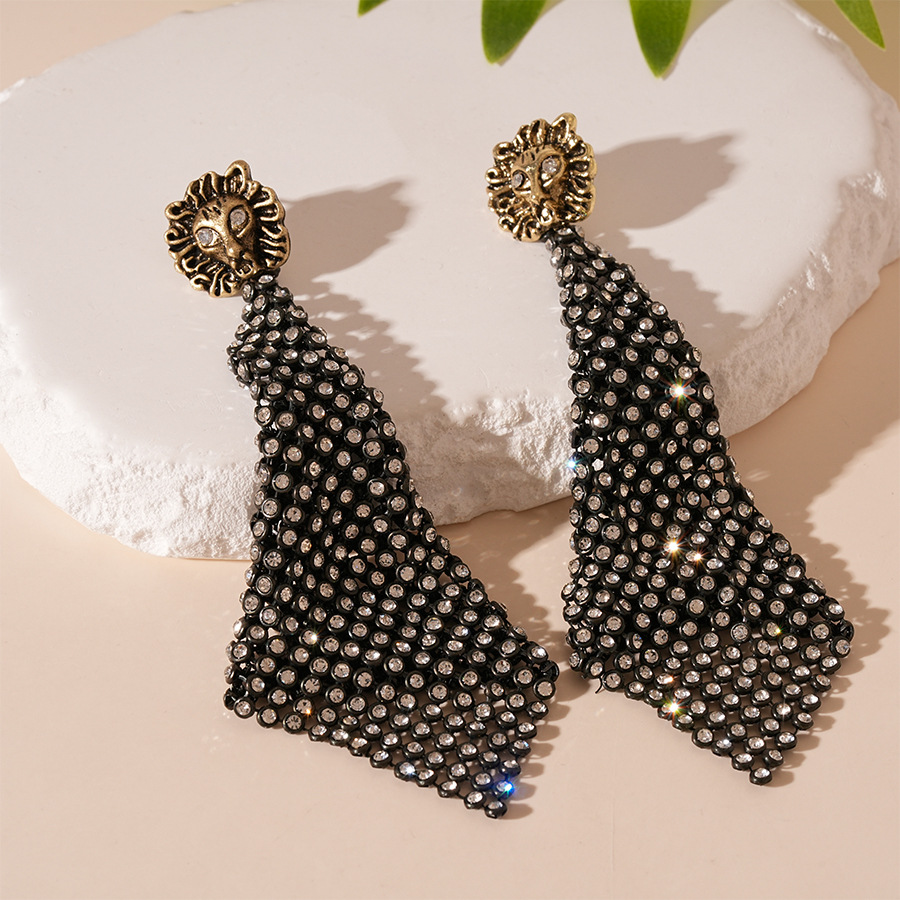 Vintage Style Lion Head Rhinestone Glitter Silver Post Earrings Bold Statement Luxury Ear Jewelry for Women