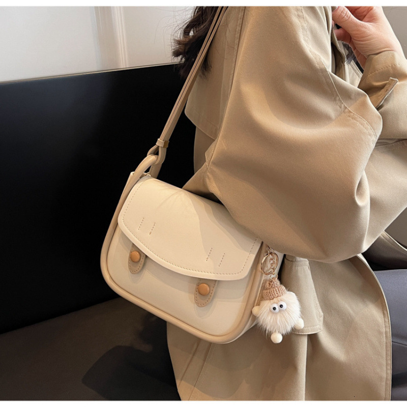 Brand High Quality New Style New Fashion Niche Small Bag Single Shoulder Textured Underarm Versatile High-end Crossbody Saddle Bag New Free Delivery D
