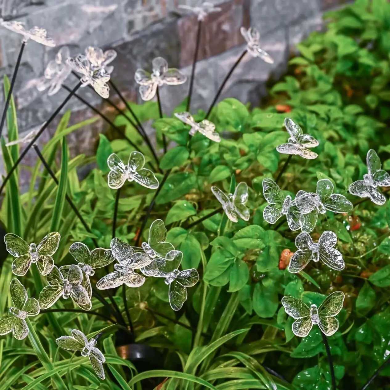 1PC 6-head LED Solar Butterfly Lights Outdoor 2 Modes Decoration Lights Ground Plug Light For Garden Lawn Courtyard Landscape XJ250606