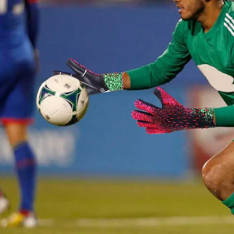 New Latex Football Goalkeeper Gloves Thickened Football Professional Protection Goalkeeper Soccer Goalie Gloves Adults Teenager XJ250606