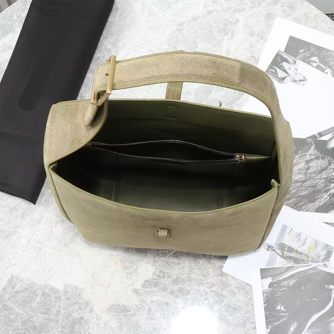 2025 Denim denim carryall medium handbag Chic Handbags Leather Shoulder Cosmetic Bags Crossbody Clutch Bag Collection