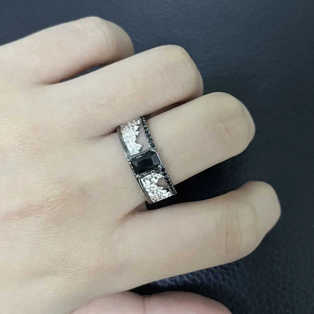 Game Love And Deepspace Sylus Rings Cosplay Black Gemstone Couple Ring Alloy Adjustable Jewelry Accessories Halloween W250606
